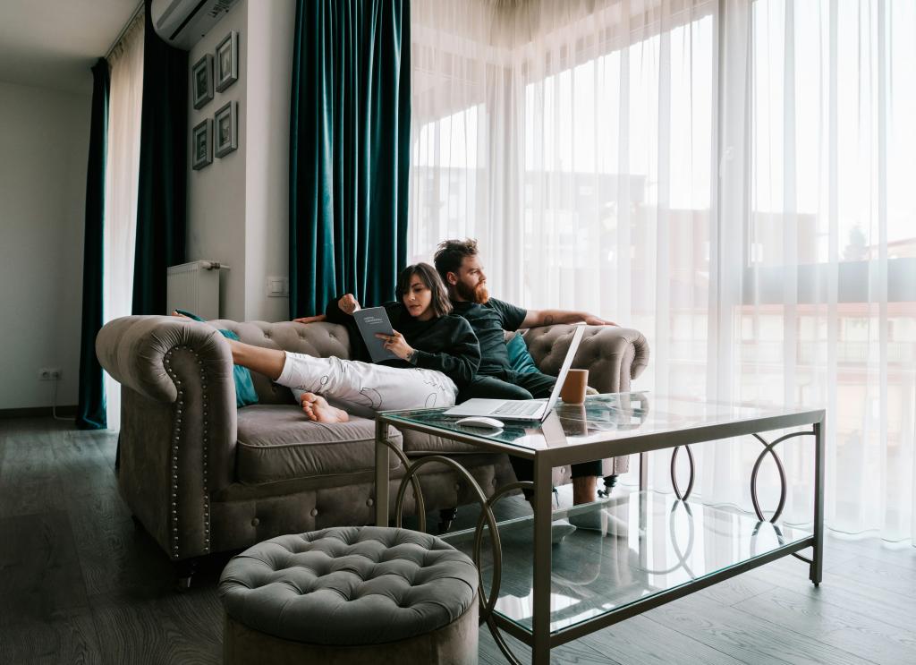 Cohabiting couples on the rise